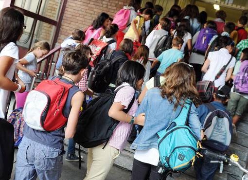 Scuola, niente vacanze anticipate per le elezioni a Torino