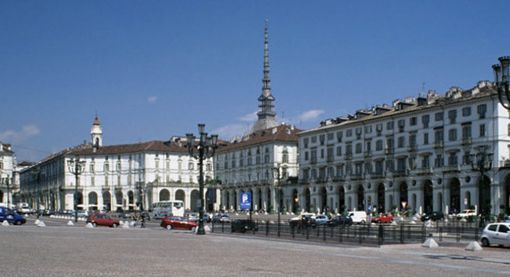 La città di Torino diventa un brand, il Comune lancia un bando internazionale per rafforzare la sua immagine nel mondo