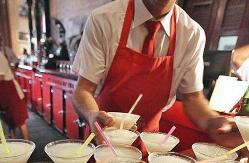 Lavoro, si cerca barista da inserire presso esercizio zona Torino Sud