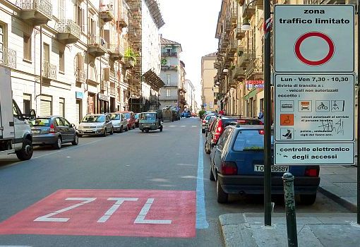 Ztl prolungata: bocciata la proposta di FI che prevedeva agevolazioni per i commercianti danneggiati