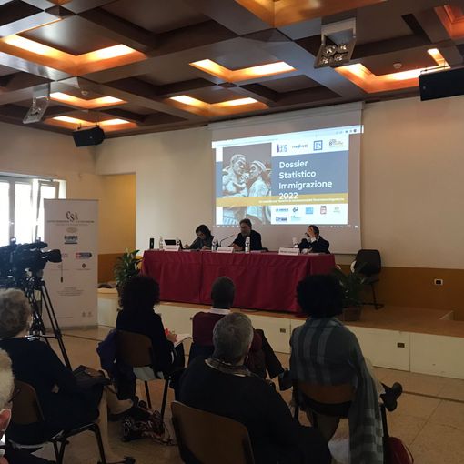 Presentato il Dossier sull’immigrazione 2016. Appendino pensa alla chiusura del Centro Immigrazione ed Espulsione