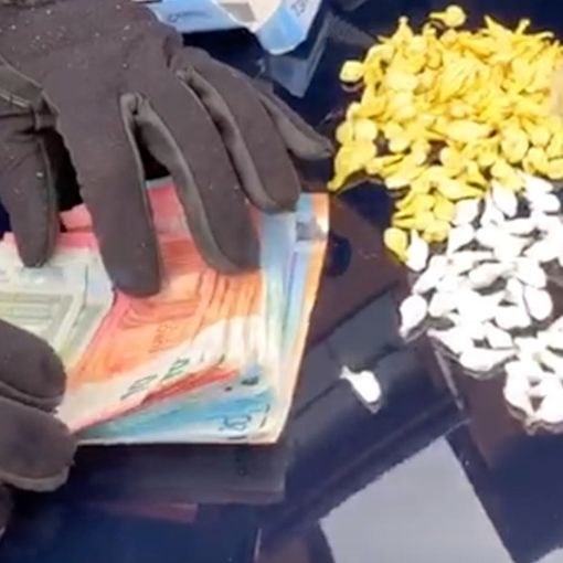 Consegnava la droga a domicilio: arrestato pusher con 220 dosi in tasca