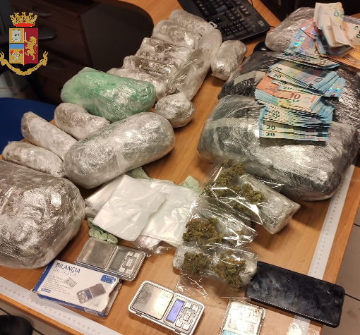 droga ritrovata dalla polizia