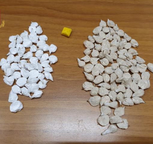 San Salvario, pusher sorpreso dai &quot;Falchi&quot; con 134 dosi di droga: arrestato