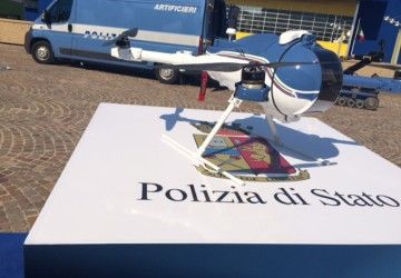 G7, oltre agli agenti a cavallo anche i droni vigiliano su Venaria