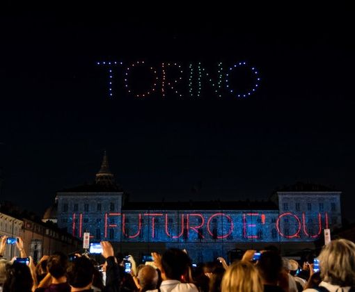 A Torino per San Giovanni tornano i droni: spettacolo ancora più grande, Palazzo Civico cerca sponsor