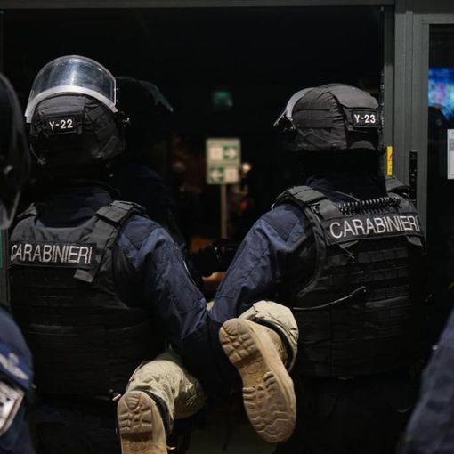 esercitazione antiterrorismo carabinieri esercitazione antiterrorismo carabinieri