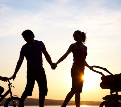 famiglia in controluce