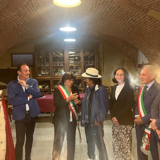Albano ospite della Festa dell'Uva di Caluso accompagnato da Federica Barbero