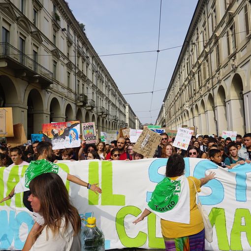 Fridays For Future Italia annuncia i portavoce del movimento: tra loro la torinese Laura Vallaro