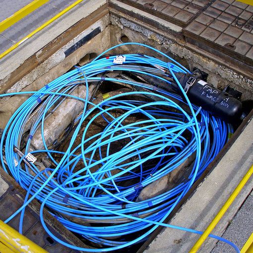 fibra ottica - foto di repertorio