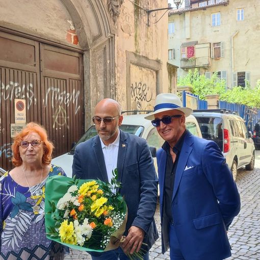 fiori per macario