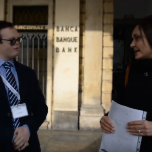 Edoardo, sei mesi di stage in banca e un sogno: &quot;Voglio continuare a lavorare qui&quot;