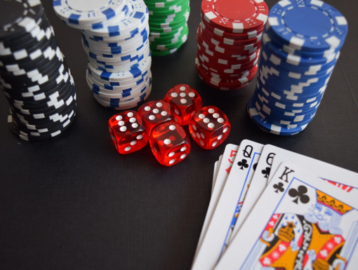 L’intreccio fra sport e giochi da casinò: come combinare la tua passione per il brivido e la vittoria