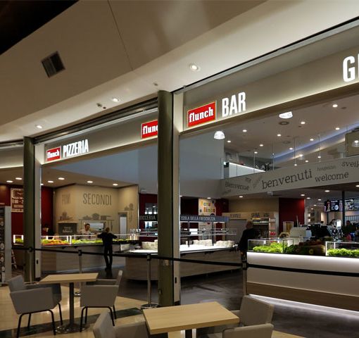 Il 1° dicembre riaprirà lo storico ristorante Flunch all’interno del Centro Commerciale Auchan di Corso Romania a Torino