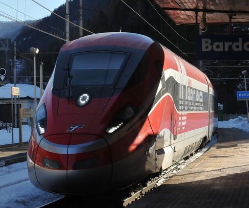Il Frecciarossa arriva a Bardonecchia: primo treno da Napoli in perfetto orario