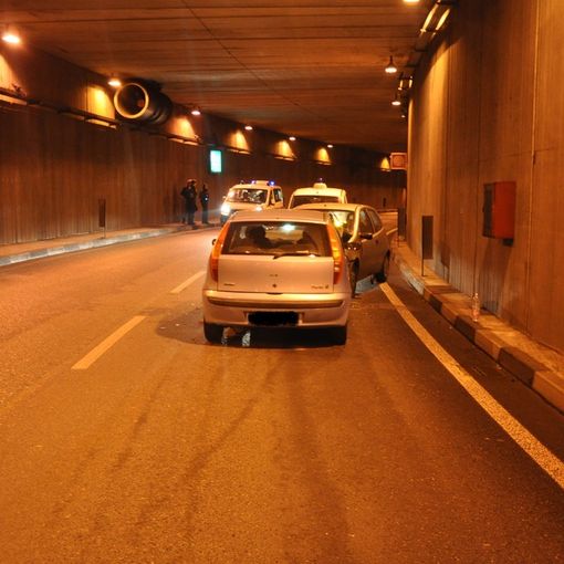 Incidente: chiuso il sottopasso Donat Cattin alle 5.30 di questa mattina