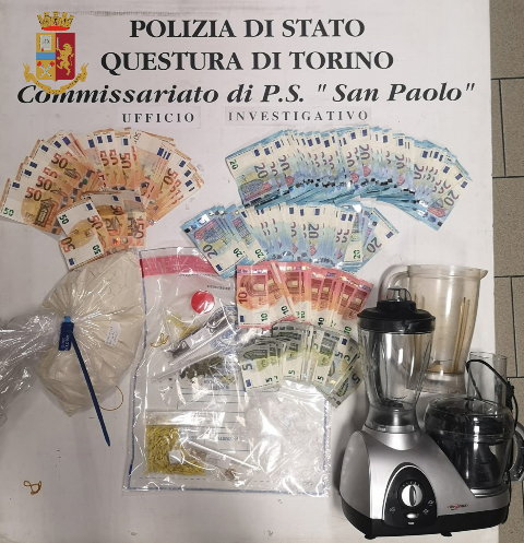 Borgo San Paolo, detenzione e spaccio di eroina: 3 arresti e una denuncia