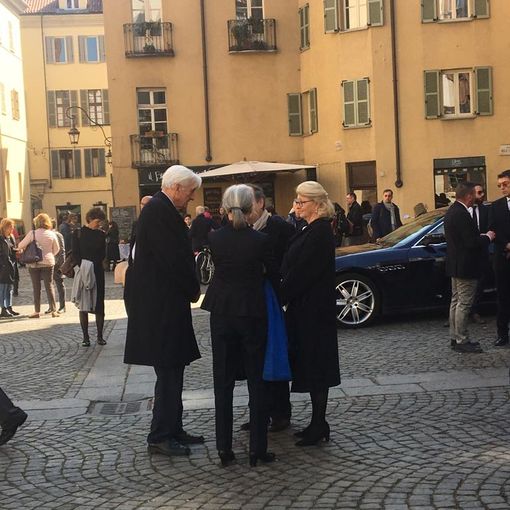 Stamattina la messa di trigesima per Marella Agnelli. Mons. Nosiglia: &quot;Ha usato la sua vita e le doti umane e culturali per il bene di Torino&quot;