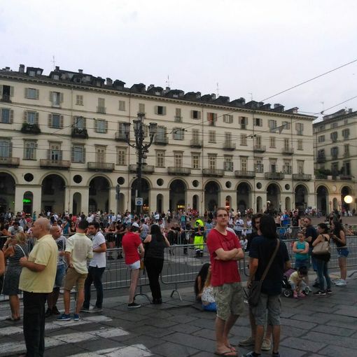Fuochi di San Giovanni in piazza Vittorio: alle 21 poco pubblico, si teme l'effetto &quot;piazza San Carlo&quot;