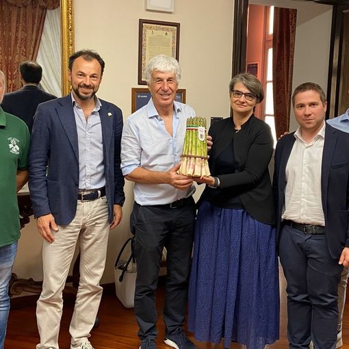 Gian Piero Gasperini ospite d'onore a Santena, dopo il trionfo in Europa League