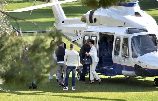 #Sanremo2020: Georgina è atterrata al campo golf, Ronaldo è rimasto alla Continassa. Arriverà in serata? (FOTO)