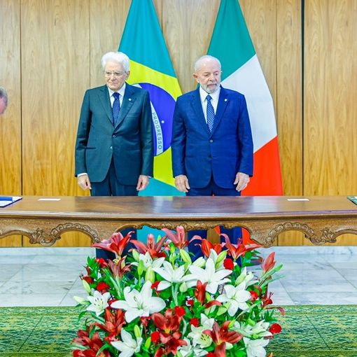 firma di documenti ufficiali
