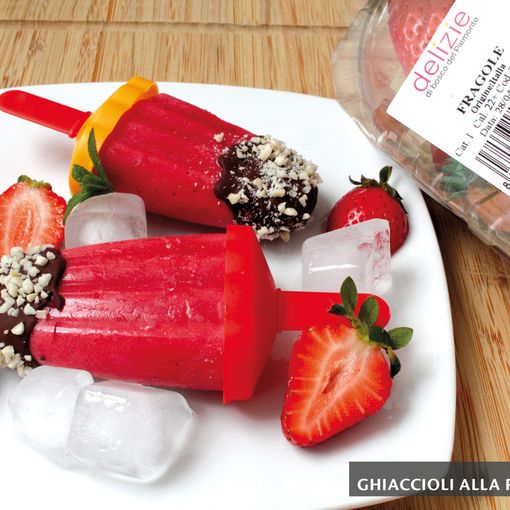 I mercoledìVeg di Ortofruit: oggi prepariamo i ghiaccioli alla fragola