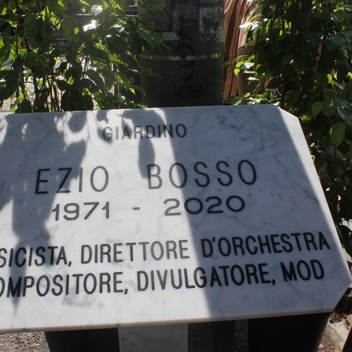 Intitolati a Ezio Bosso i giardini di piazza Statuto: &quot;La sua musica ha superato ogni confine&quot;