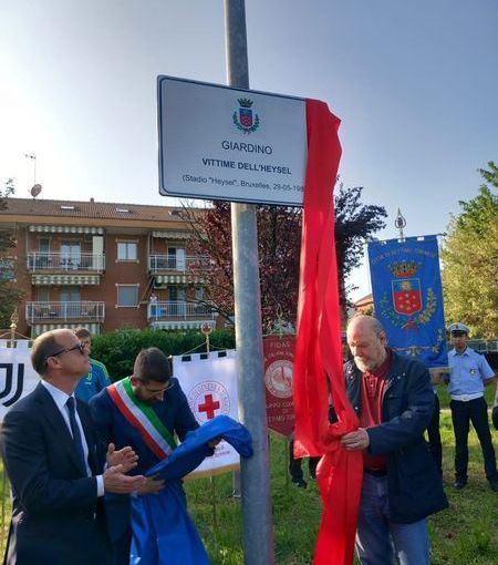Inaugurazione giardino con targa di intitolazione