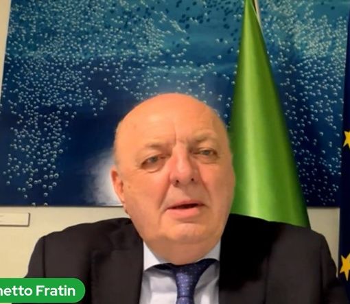 Energia: Pichetto firma il decreto per le “condizionalità green” imprese energivore