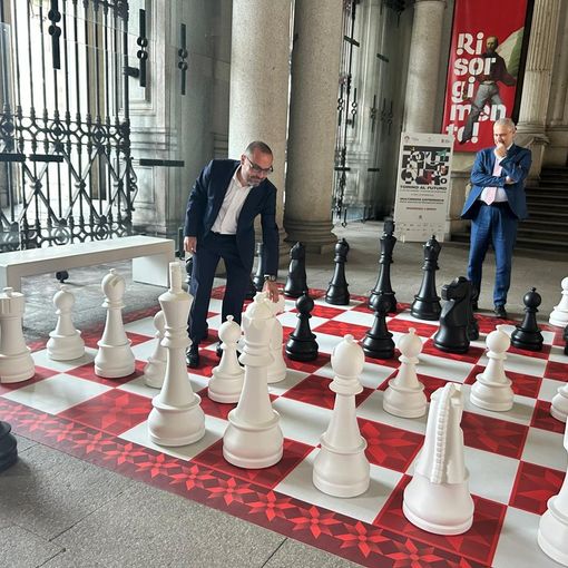 Sotto i portici del Museo del Risorgimento si gioca “come una volta”