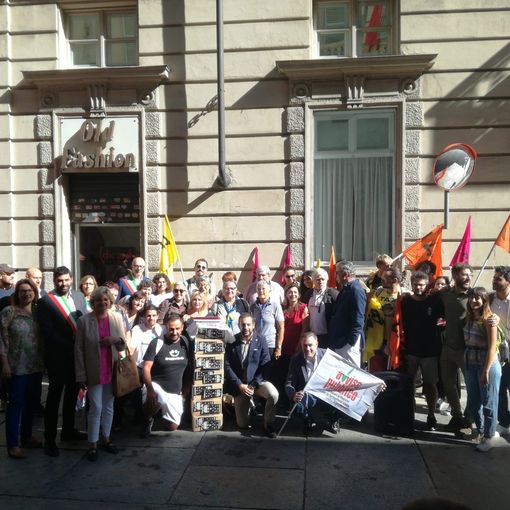 Quaranta associazioni contro Cirio e il gioco d'azzardo: &quot;Raccogliamo 8mila firme per una nuova proposta di legge&quot;