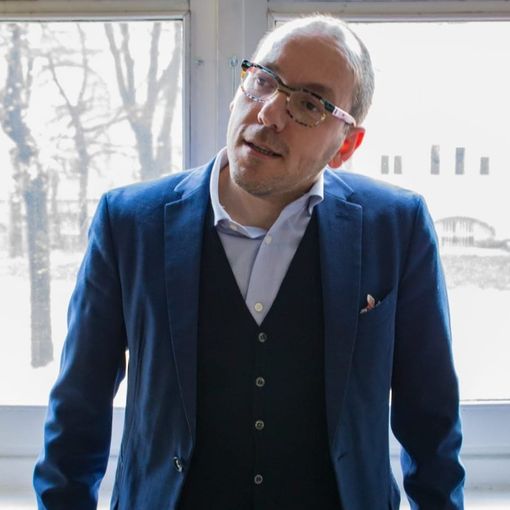 &quot;Stiamo aiutando 350 famiglie: anche dopo, ricordiamoci che senza i volontari quel pacco non sarebbe arrivato&quot; [INTERVISTA]
