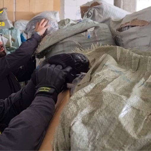 Falso made in Italy, blitz a Torino della Guardia di Finanza: scoperta frode da 7 milioni di euro