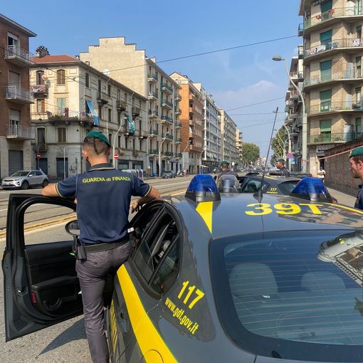 Auto della Guardia di finanza