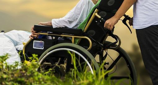 Badante con assistito disabile