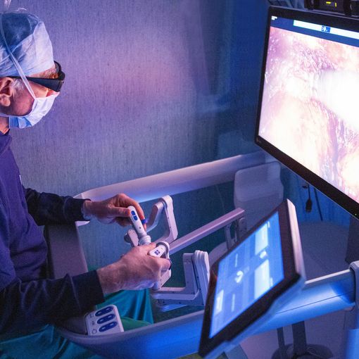 Al Maria Pia Hospital il primo robot Hugo del Piemonte, tra i più avanzati in campo urologico [FOTO E VIDEO]