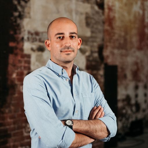 Francesco Costa torna alle Ogr Talks per la presentazione del suo libro Frontiera