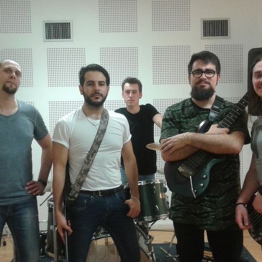 Rising Age, è in uscita il loro primo album (video)