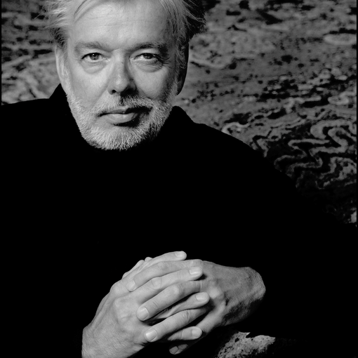 Il maestro Jukka-Pekka Saraste in concerto per la Filarmonica TRT