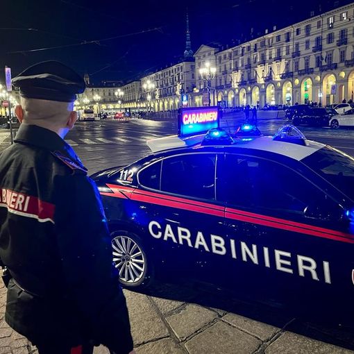 Operazione antidroga dei Carabinieri, scoperti i nascondigli dei pusher in piazza Santa Giulia