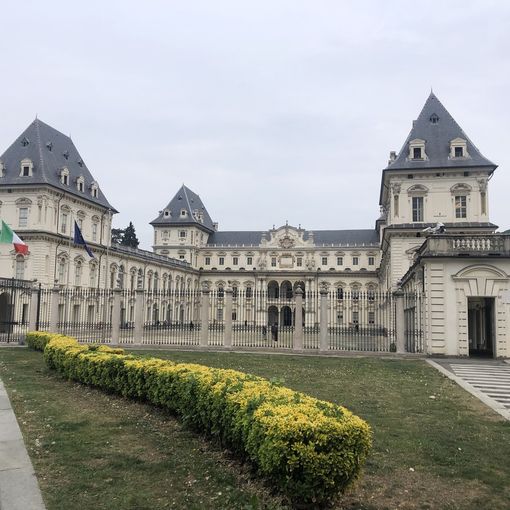 Eurovillage al Valentino, ora la Circoscrizione 8 teme il &quot;pienone&quot; e il via libera a cibi e bevande: &quot;Patrimonio da tutelare&quot;