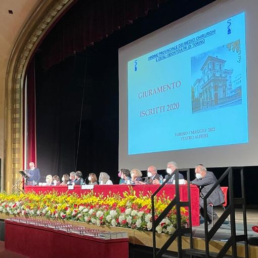 La cerimonia di giuramento dei nuovi iscritti all'Ordine dei Medici di Torino