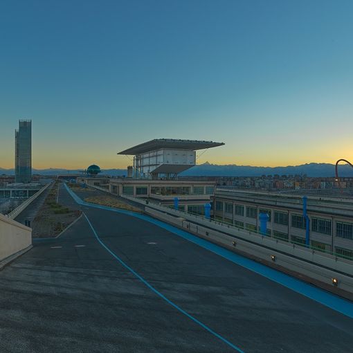 Da Nina Beier a Cally Spooner: gli artisti scelti dalla Pinacoteca Agnelli per la Pista 500
