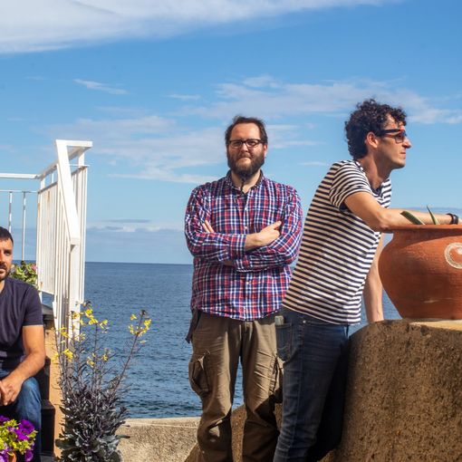 Naviganti e Sognatori: la prima assoluta del nuovo album Mare aperto al Folkclub