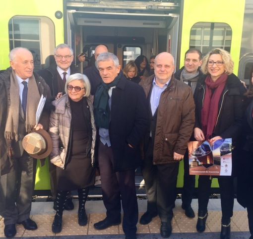 Chiamparino all'inaugurazione della linea elettrificata Alba-Bra: &quot;il Piemonte avrà un sistema ferroviario metropolitano regionale paragonabile ai grandi poli europei&quot;