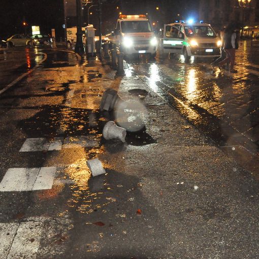 Torino: ubriaco al volante, da solo distrugge in un incidente un mezzo per il trasporto malati