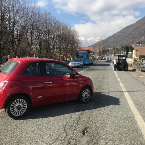 Torre Pellice, scontro tra una 500 e un KTM: centauro all'ospedale