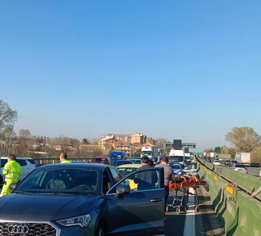 incidente tangenziale 5-4-2022